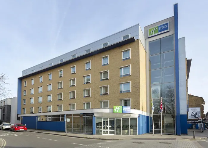 Holiday Inn Express Earls Court By Ihg Londres